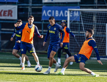 Fenerbahçe hazırlıklarını sürdürdü